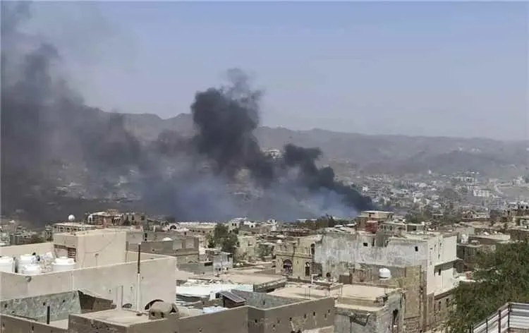 تقرير حقوقي يوثق 61 انتهاكاً بحق المدنيين والممتلكات في تعز خلال 24 ساعة