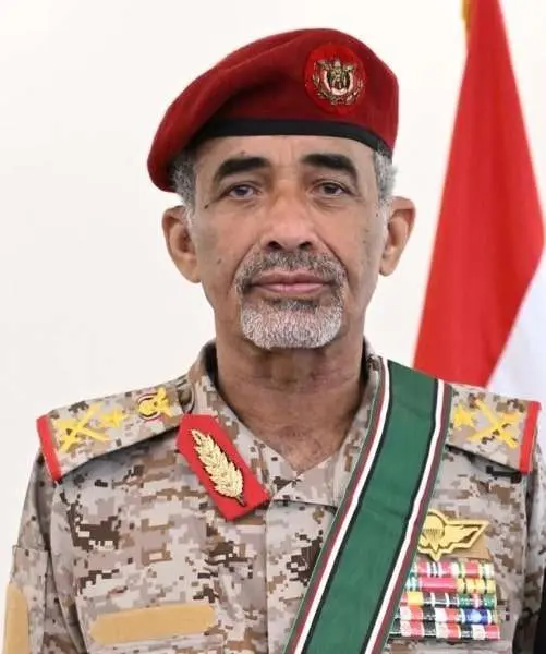 أنباء عن قرار سعودي بتنفيذ تغييرات في إدارة الملف...