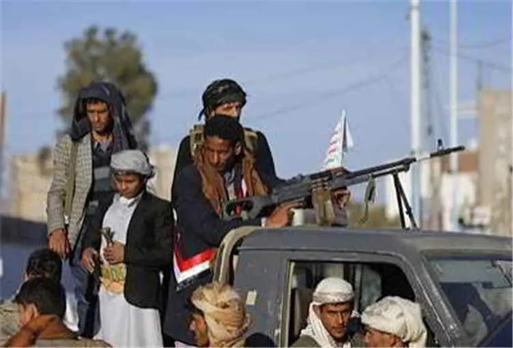 شيخ ضمان آل غنيم يدعو أبناء البيضاء لتوحيد الصفوف والنفير في مواجهة ميليشيا الحوثي