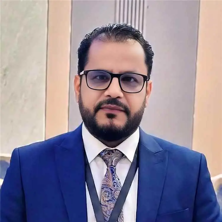 صحفي عن معارك تعز: لا خيانة ولا تسليم.. هناك اختلا...