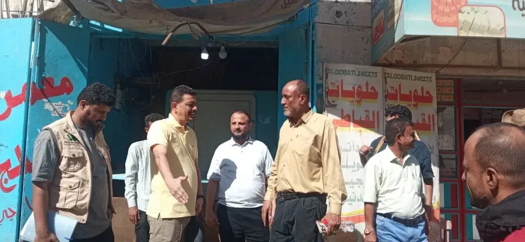 اليزيدي يبحث مع المؤسسة المحلية للمياه والصرف الصح...