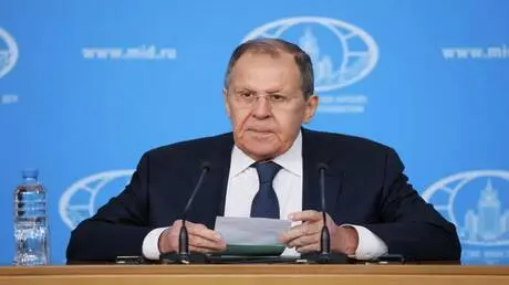 لافروف: نجاحات أفغانستان في مكافحة المخدرات والإره...