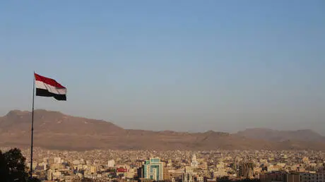 وزير الإعلام اليمني: عملية فجر اليمن مرحلة جديدة ف...