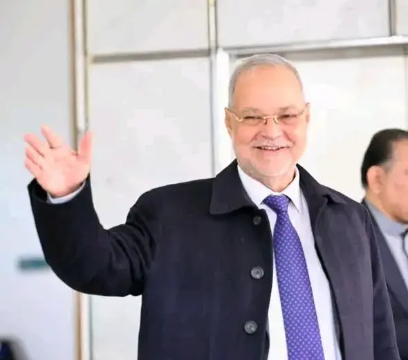 مستشار الرئيس اليمني يعلق على عملية فجر اليمن !! ....