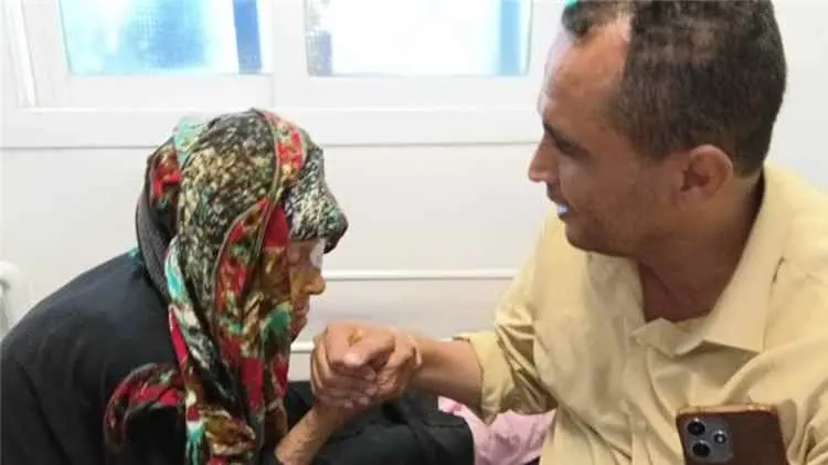 تدشين عمليات مخيم بركة الصدقة للعيون في مستشفى رُص...