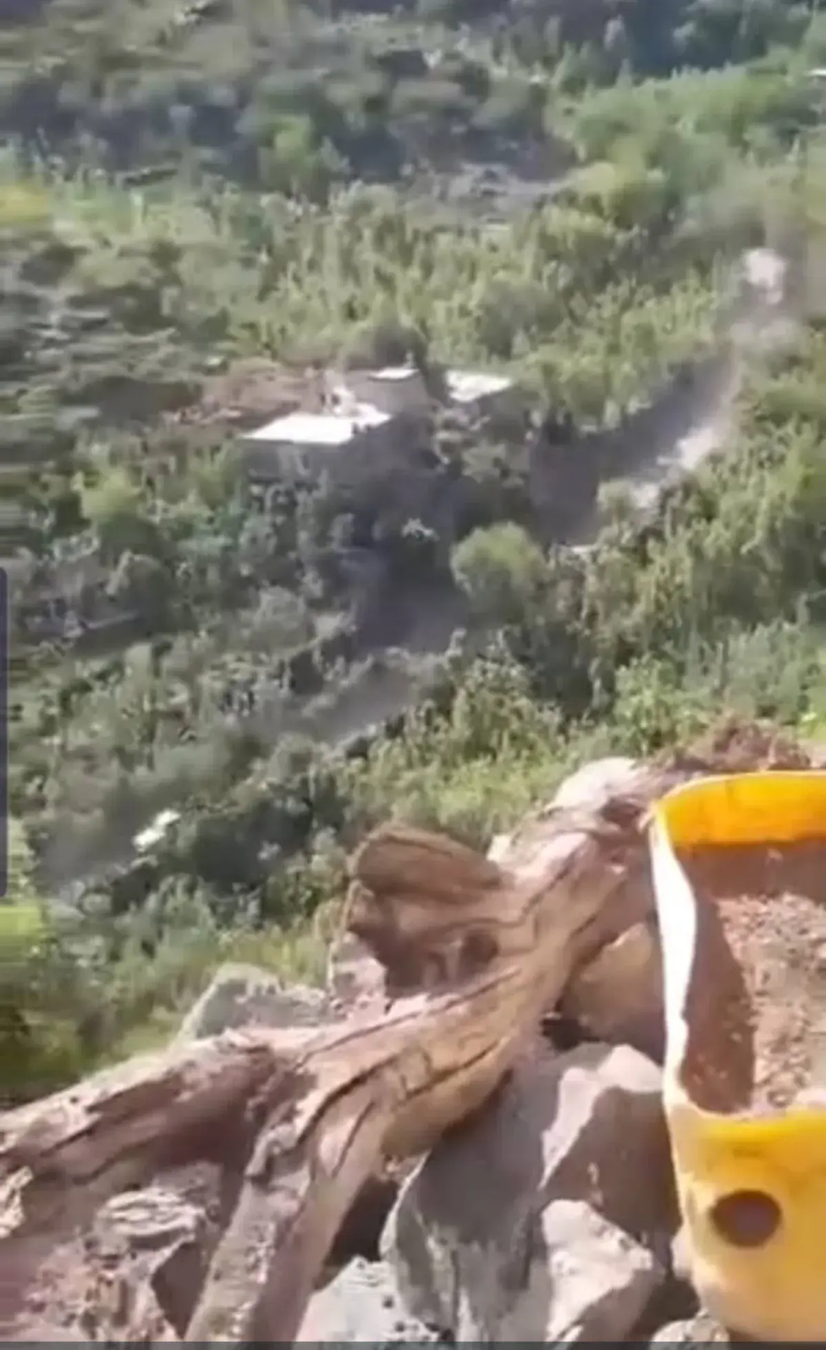 القوات الحكومية تدحر الحوثيين من مواقع في جبهة الأ...