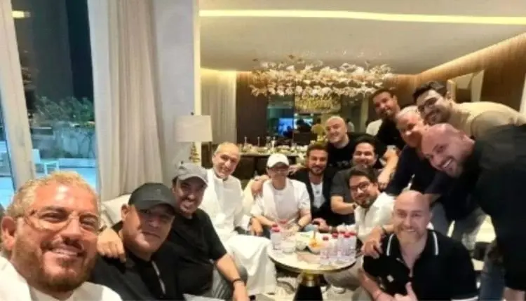 ماسبب اجتماع عبدالمجيد عبدالله وأصيل أبو بكر في من...