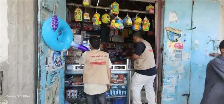تفتيش حازم في التواهي: ضبط سلع منتهية الصلاحية وتحذيرات صارمة للمتلاعبين بقوت المواطنين