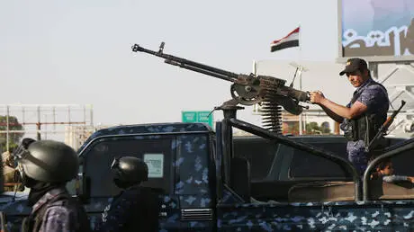 الحوثيون ينشرون مشاهد توثق سيطرتهم على منزل رئيس م...