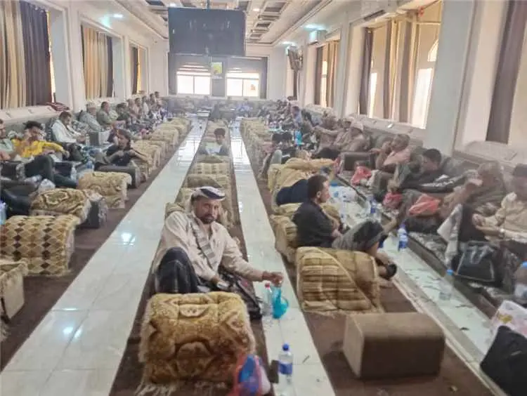 من عزاء الفقيد الراحل القاضي نجمي أحمد عبد الله المشرقي