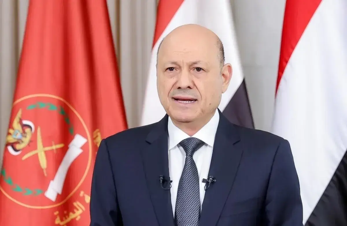 اسرار | من الرياض- الرئيس العليمي يتابع ميدانياً ملحمة (فجر اليمن).. ويؤكد: قطار الحسم ماضٍ نحو صنعاء وحماية المدنيين خط أحمر