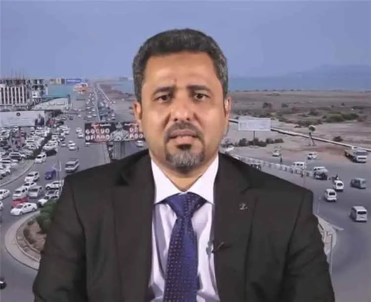 محافظ لحج "الحالمي" يشيد بالملاحم البطولية للقوات...
