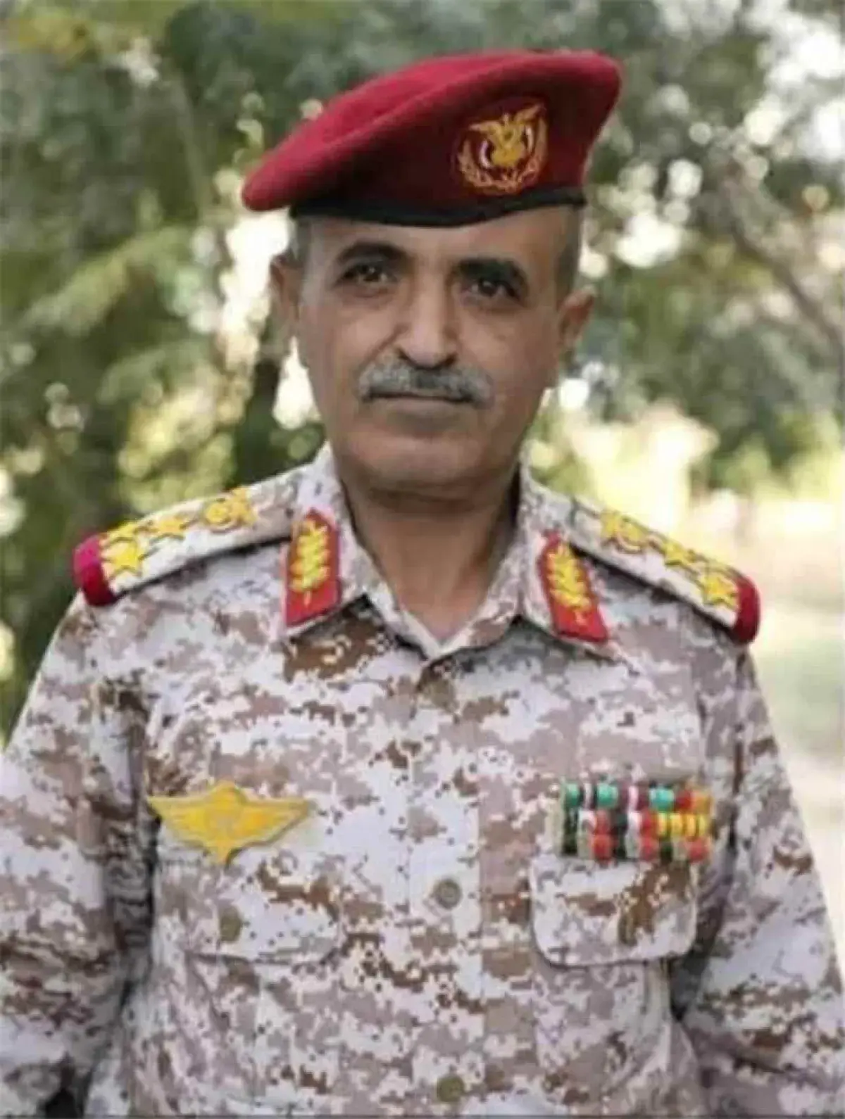 اللواء 35 مدرع ينفي شائعات الحوثيين حول قائد اللواء ويؤكد تواجده ميدانياً