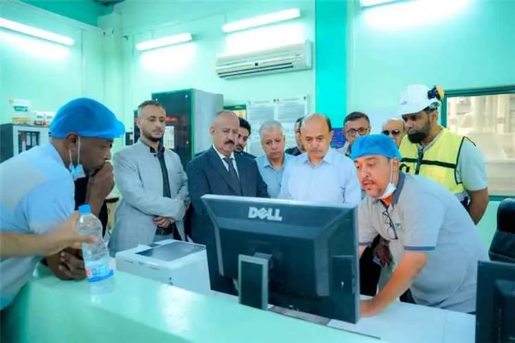وزير النقل يؤكد أهمية دور القطاع الخاص في دعم الاقتصاد الوطني وتحريك عجلة التنمية