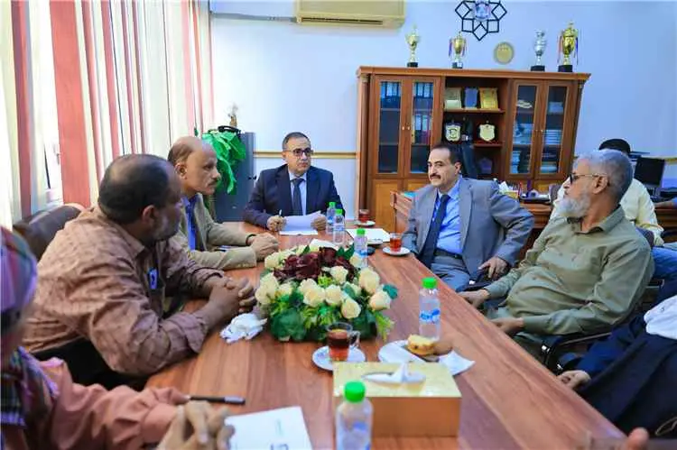 شراكة جديدة بين جامعة عدن والقطاعين الاقتصادي والقانوني.. مباحثات لتحويل البحث العلمي إلى مشروعات تخدم المجتمع