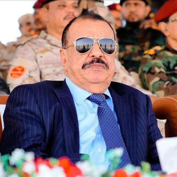 بن بريك يهنئ القوات المسلحة الجنوبية بانتصاراتها ويدعو إلى دعم المقاومة ورفد الجبهات بالمقاتلين