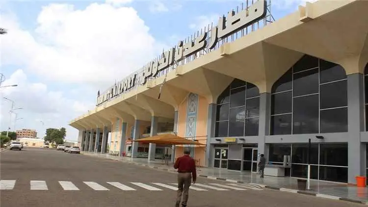 الاتحاد السياحي اليمني يدين استهداف مطار عدن: خسائ...
