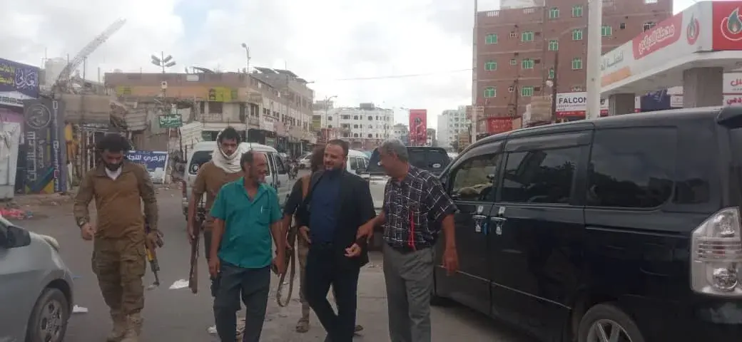 اليزيدي يقود حملة واسعة لإزالة العشوائيات في منطقة...