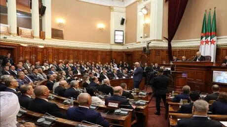 مجلس الأمة الجزائري يقر بالإجماع إعادة عقوبة الإعد...