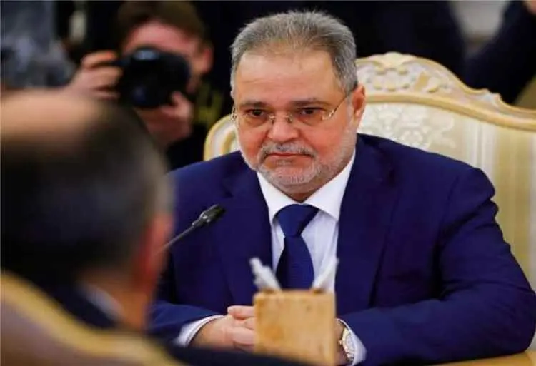 مستشار رئاسي يؤكد أن تعز صامدة ولن تستسلم أو تسلم