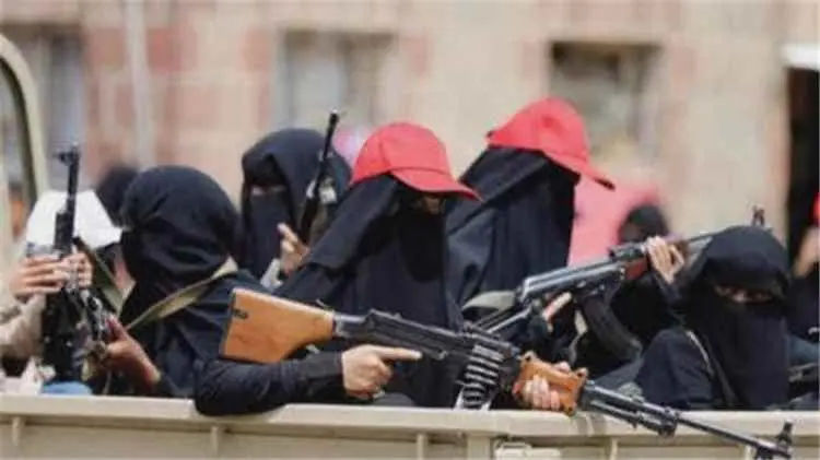 الزينبيات تنتشر في ريف تعز.. ومنازل قيادات عسكرية...