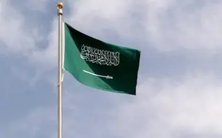 "الدفاع المدني السعودي": أضرار مادية إثر سقوط شظاي...
