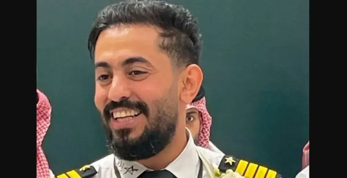استشهاد طيار سعودي ومدنيين في هجوم على مطار الرياض...