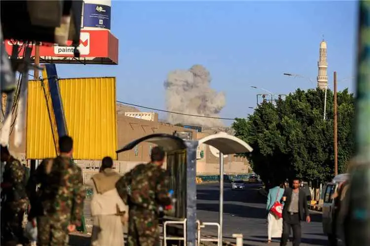 "فجر اليمن" يسترجع باب المندب