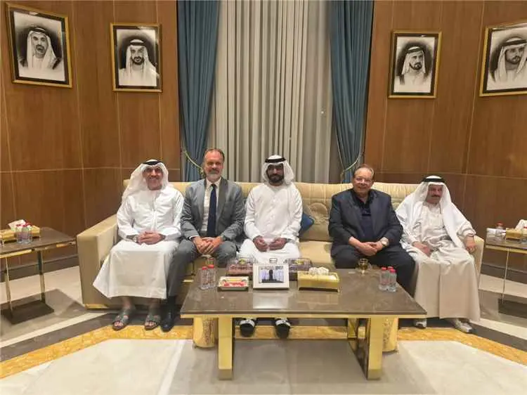 الرئيس علي ناصر محمد يزور دبي ويلتقي شخصيات إماراتية وأمريكية