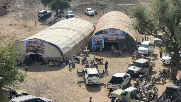 أبناء الجنوب يؤدون واجب العزاء في شهداء محافظة الض...