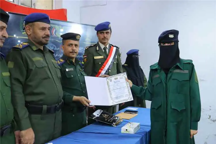 تخرّج الدفعة الرابعة من دورة استجداد الشرطة النسائ...