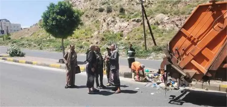 وكيل أول محافظة تعز يتفقد أعمال النظافة ويوجه بإجر...