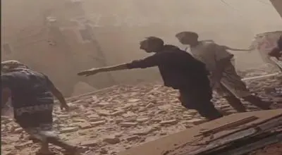 إصابة 6 مواطنين بقصف للعدو استهدف منزلاً بصنعاء
