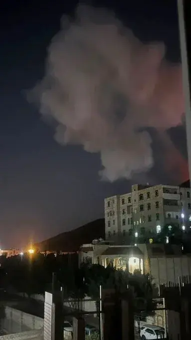 غارات جوية تشتهدف تجمعات حوثية بمدينة التربة جنوب...