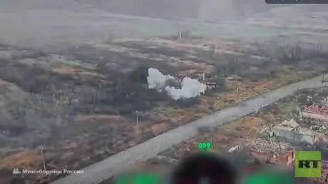 مقاطعة سومي.. دبابة T-80BVM الروسية تستهدف مواقع ع...