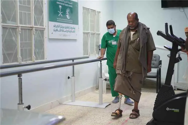 مركز الأطراف الصناعية بسيئون يقدم ٢١٧٧ خدمة مجانية...