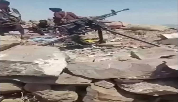 الطيران يستهدف مخزن أسلحة للحوثيين في جبهة الأغبرة...