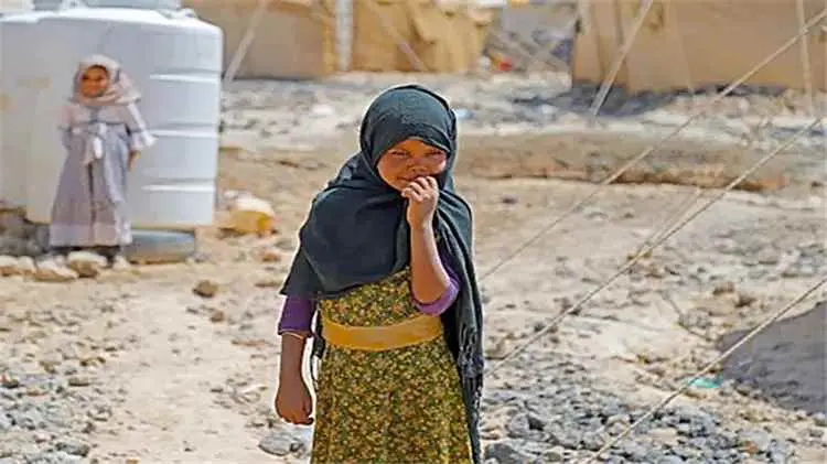 حقوق الإنسان تحذر من كارثة إنسانية في تعز