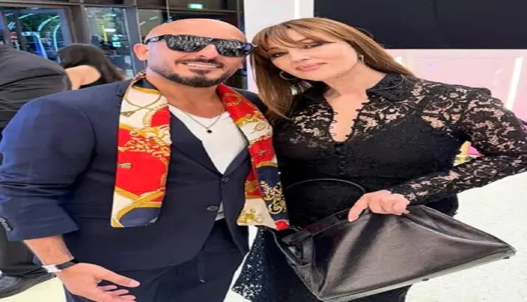 نجل نهال عنبر يظهر مع مونيكا بيلوتشي بعد سقوطه من...