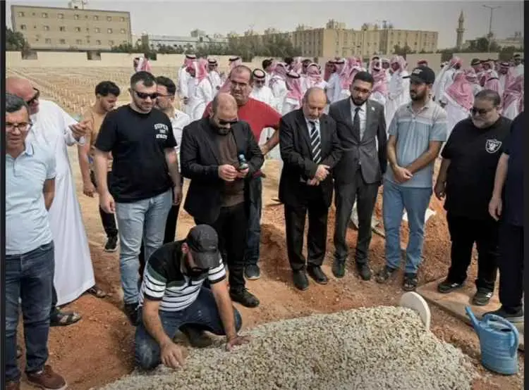 4 أطفال ضاعف الاعتداء الحوثي يتمهم وقتل والدتهم .....