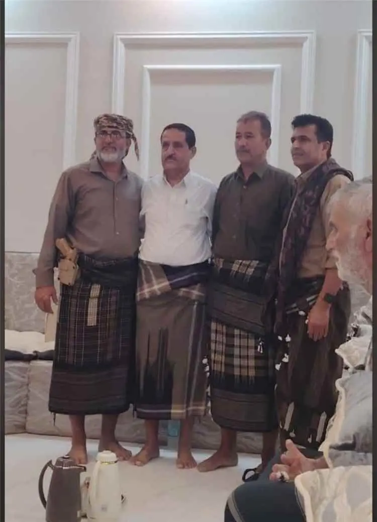 صلح أخوي ينهي الخلاف بين النوباني وأمسوري في أبين