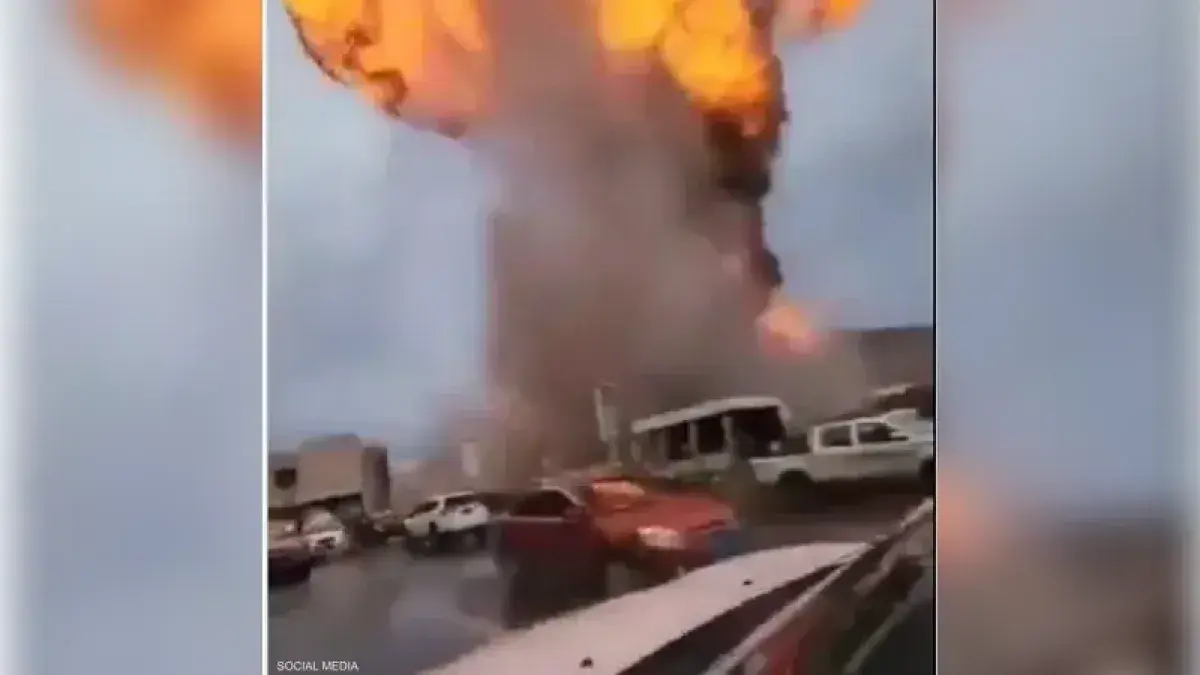 بعد دعوة لإخلاء محطة نفط بصنعاء.. غارات جوية على ا...