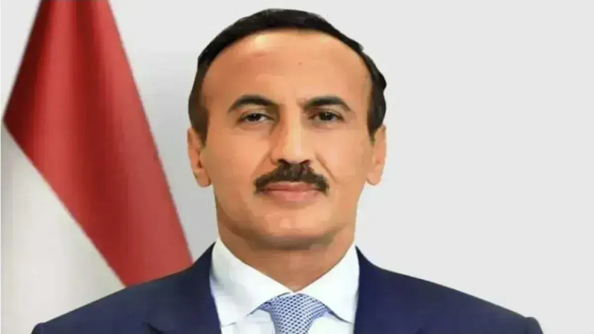 تفاعل واسع مع تهنئة السفير أحمد علي عبدالله صالح ب...