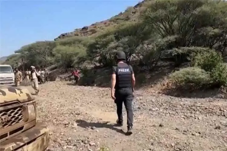 استهداف الصحفيين يعود إلى الواجهة بعد حادثة فريق «...