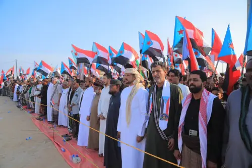 المهرة تحتفي بالذكرى الـ63 لثورة 14 أكتوبر المجيدة...