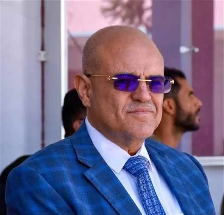 نبيل شمسان: تعز ستنتصر وتفك الحصار