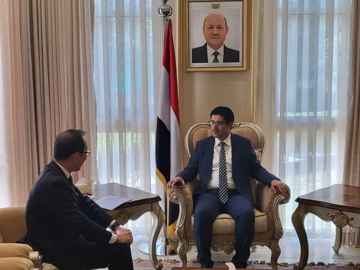 وكيل وزارة الخارجية يستعرض مع السفير الياباني تطور...