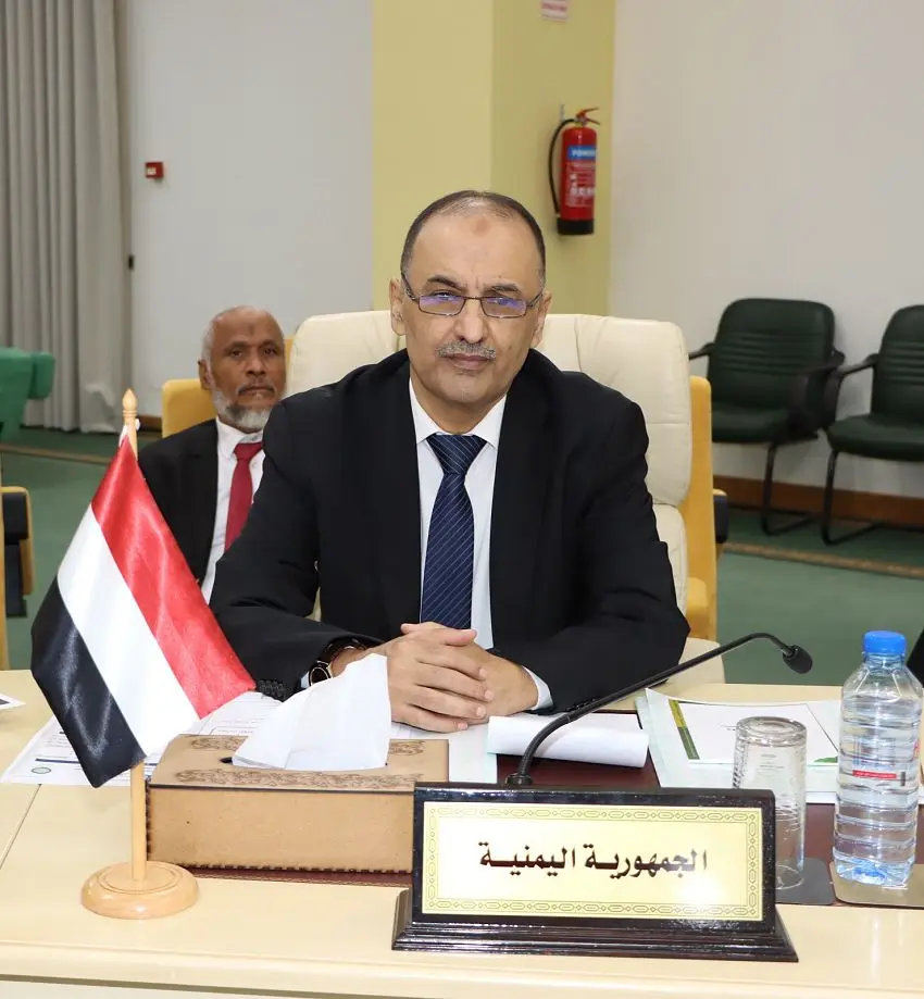 اليمن تدعو الدول العربية إلى تصنيف الحوثيين تنظيما...