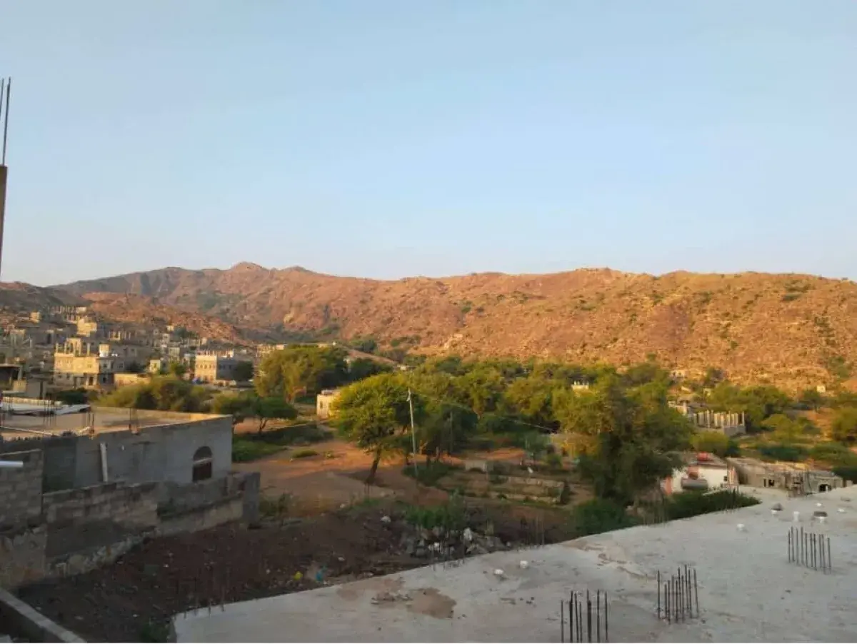 هدوء حذر يسيطر على جبهة جبل هان بتعز بعد معارك عني...