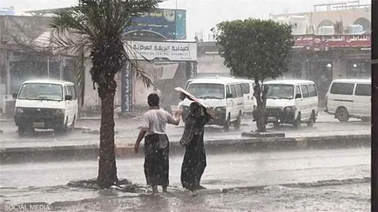 الأرصاد يحذّر من أمطار رعدية مرتقبة في عدة محافظات يمنية
